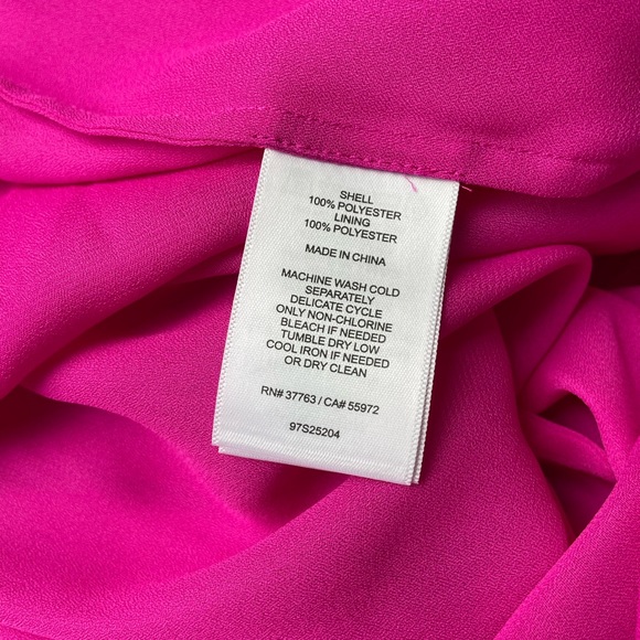 Laundry by Shelli Segal magenta cross cross gown - Picture 11 of 12